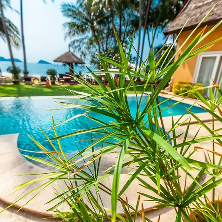 Little Sunshine Boutique Beach Resort & Spa-3